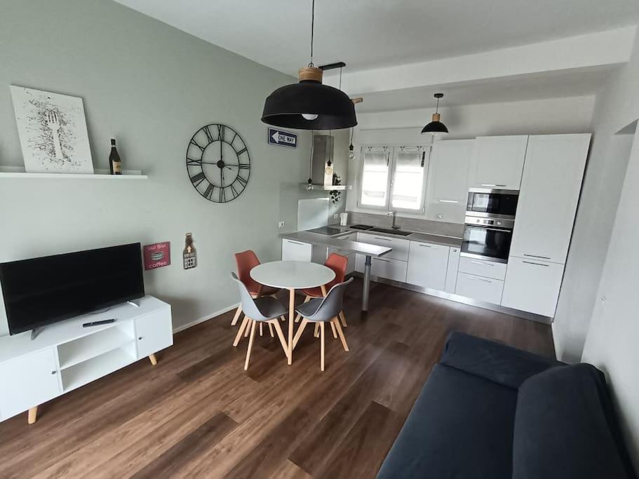 Isola 2 Bedrooms Apartamento *